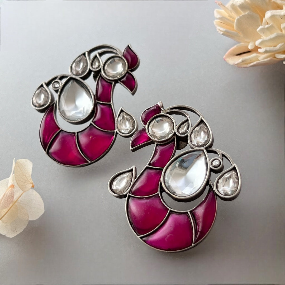 PEACOCK FLORAL FEATHER SILVER LOOK ALIKE SEMI HANDMADE STUDS ER520