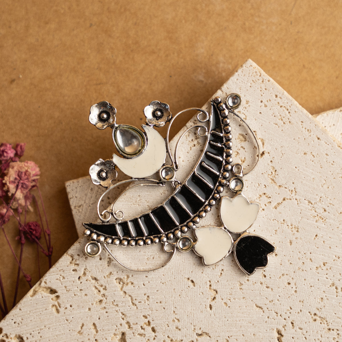 ELODIE OXIDIZED SEMI HANDMADE EARRINGS/JUMBO STUDS ER710