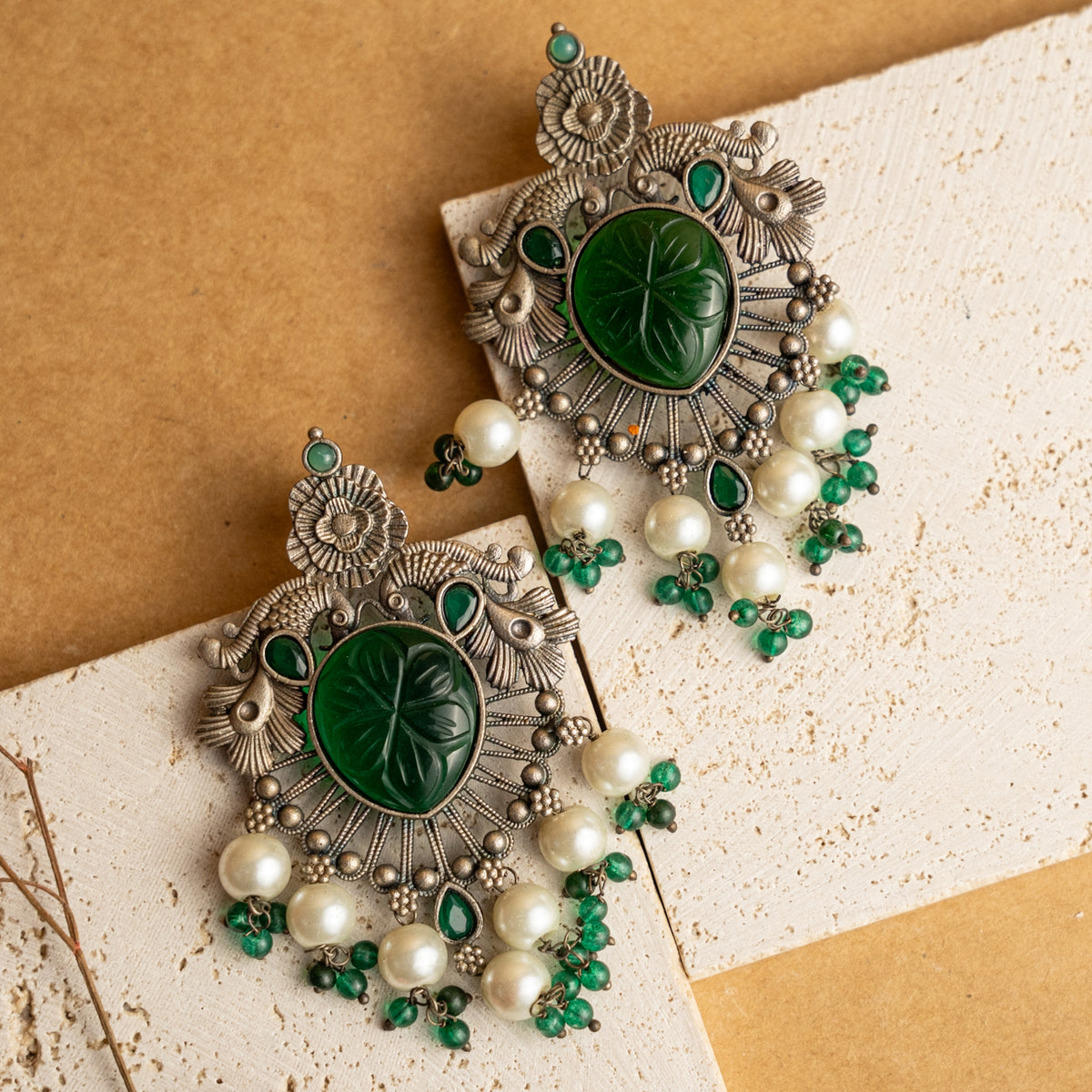 VIOLET FAUX SILVER CARVING STONE SEMI HANDMADE EARRINGS ER711