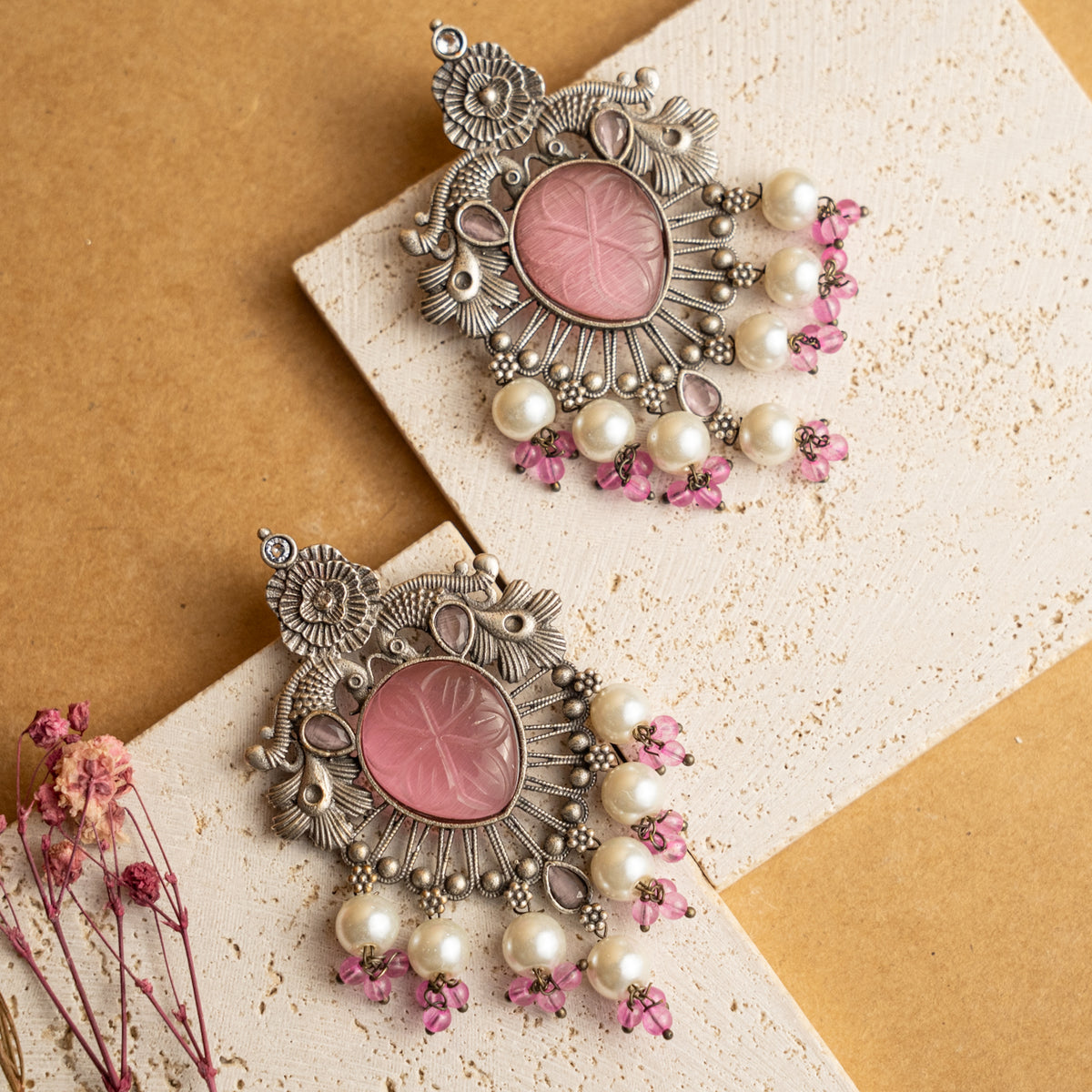 VIOLET FAUX SILVER CARVING STONE SEMI HANDMADE EARRINGS ER711