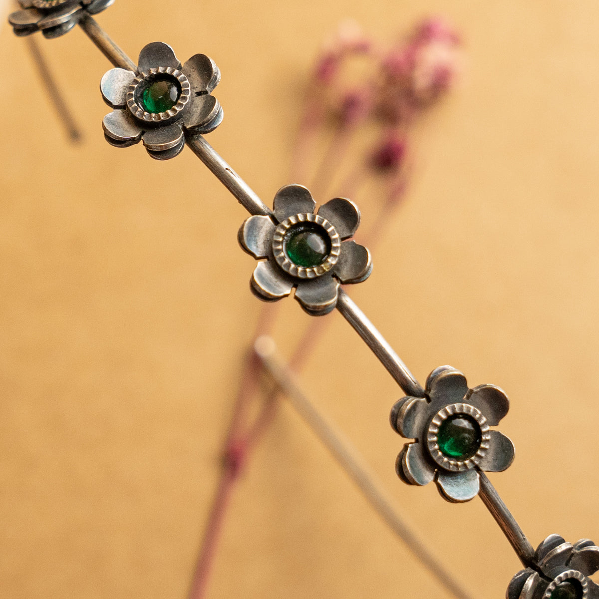 NIRANA SILVER TONED FAUX SILVER ANTIQUE HEAD ACCESSORIES
 HA02