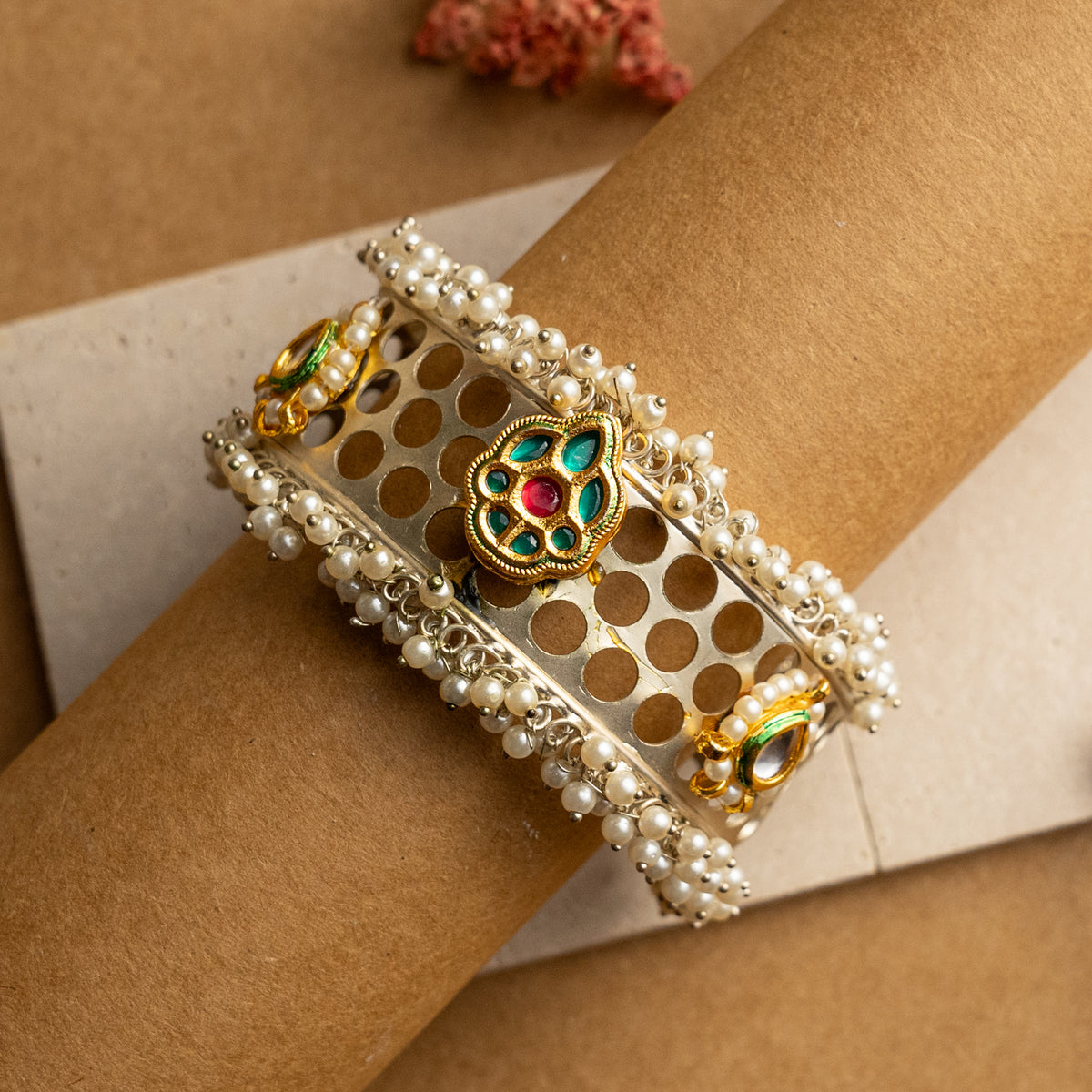 MANISHS CUTIE HAND HAMMERED AND HANDMADE DUAL TONED CLASSIC KUNDAN BRACELETS
 BR56