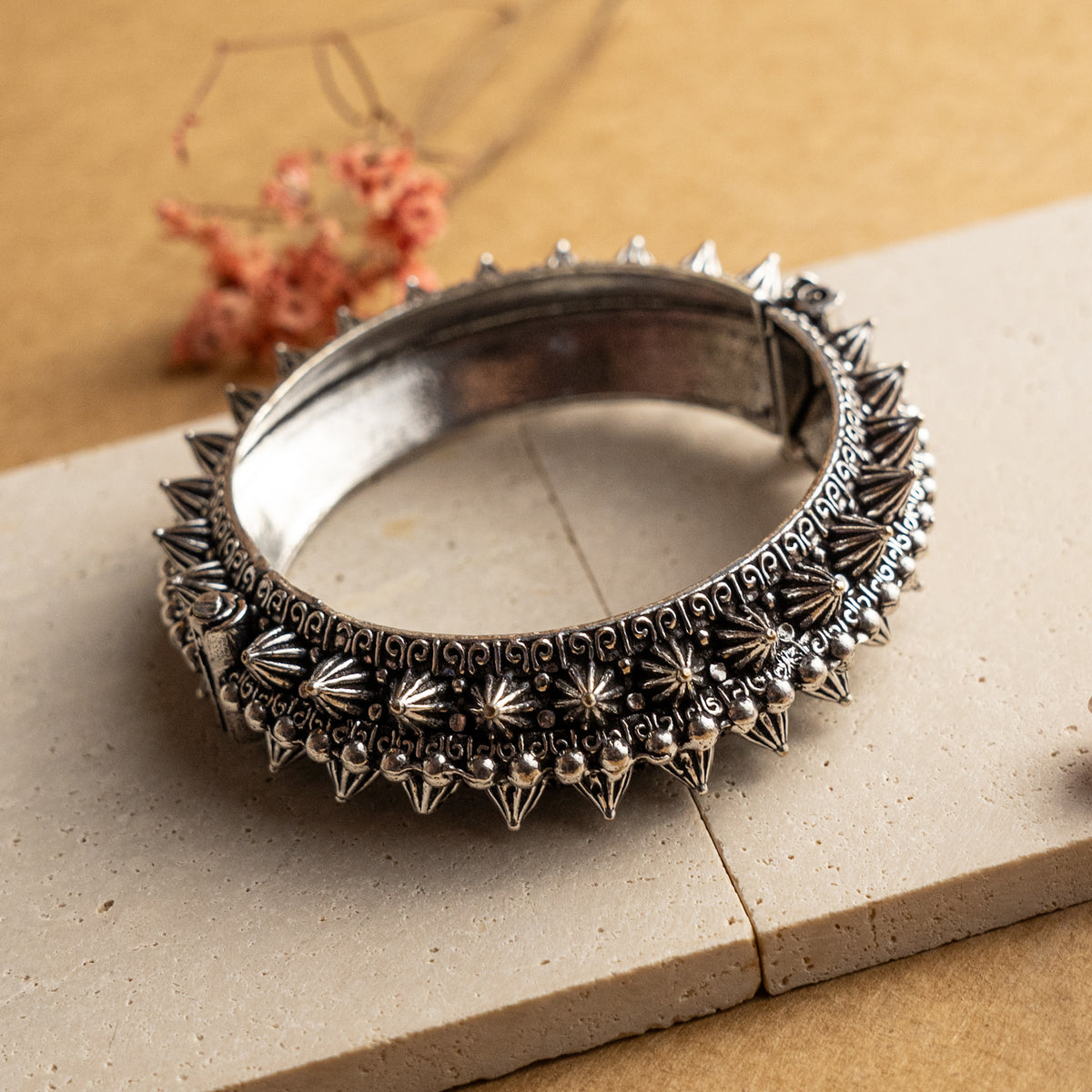 RITHINU BLACK POLISH HAND CUFFS/BRACELET/BANGLES/KADAS 
 BR72