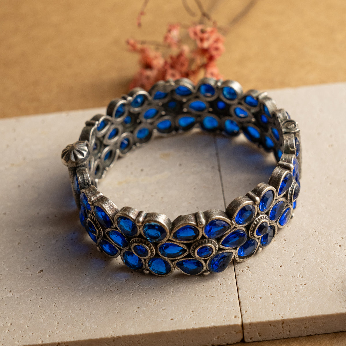 VINI SEMI HANDMADE SILVER TONED FAUX SILVER CLASSIC BRACELET/BANGLES/KADA BR66