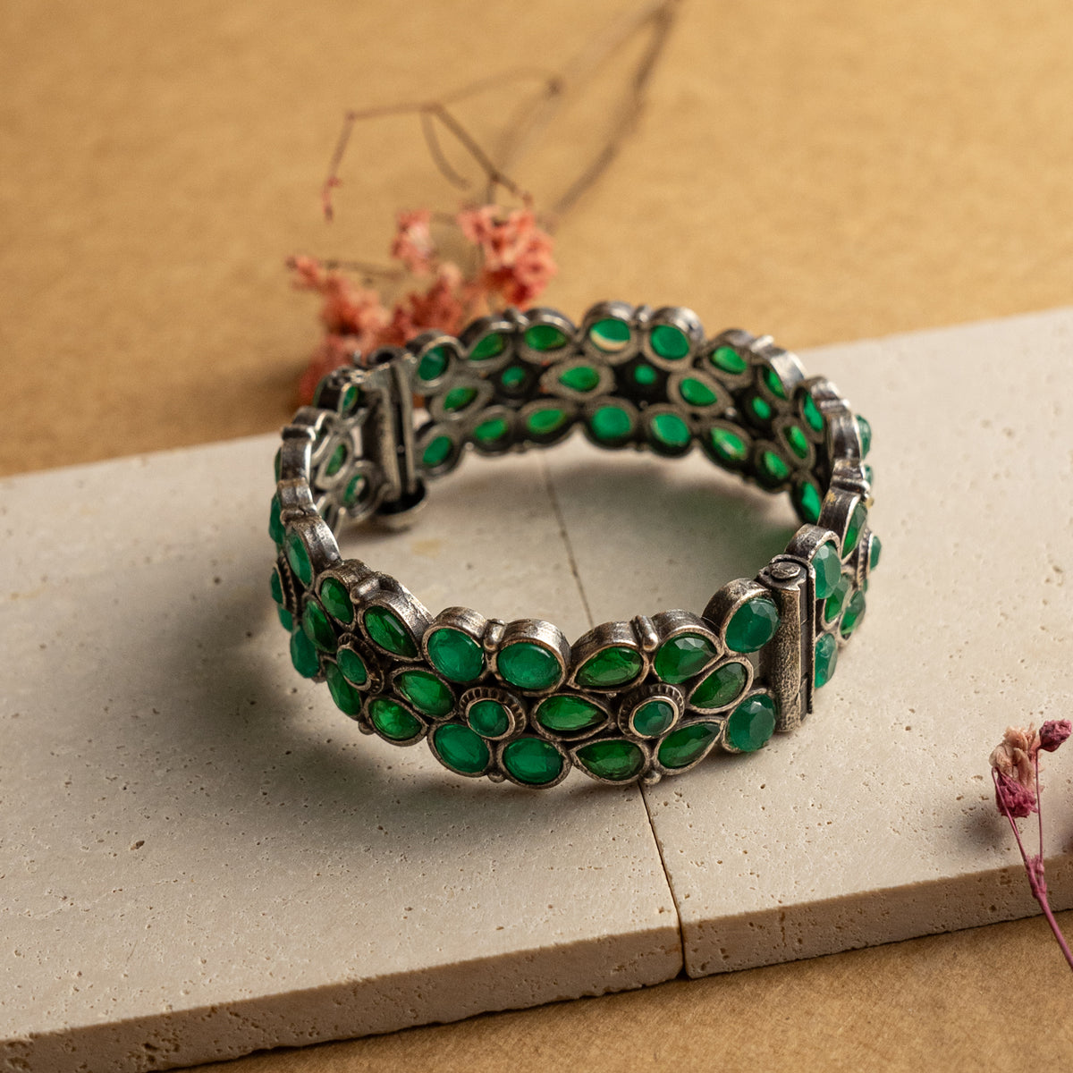 ANIKA GREEN SEMI HANDMADE SILVER TONED FAUX SILVER CLASSIC BRACELET/BANGLES/KADA BR65