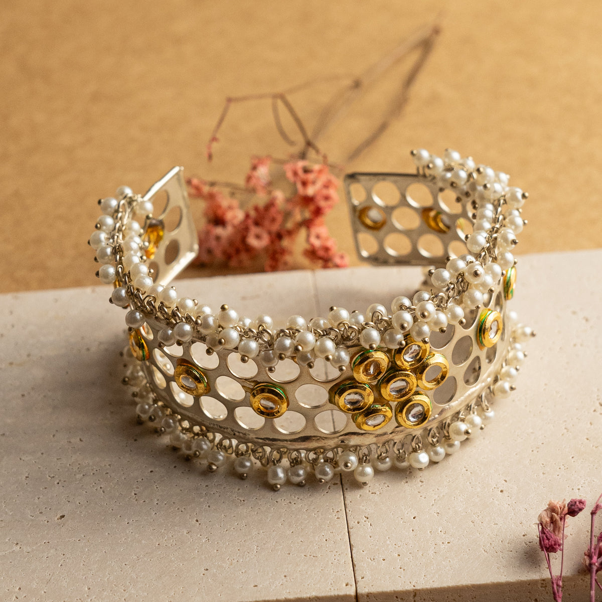 RIHANA HAND HAMMERED AND HANDMADE TONED CLASSIC STONE BRACELETS BR57