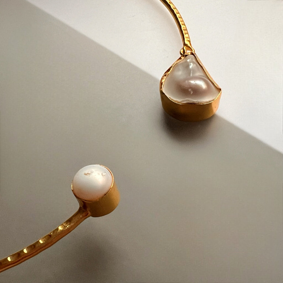 POPPY HANDMADE BIJOUX PREMIUM AND BIJOUX EXCLUSIVE HASLI  CH478