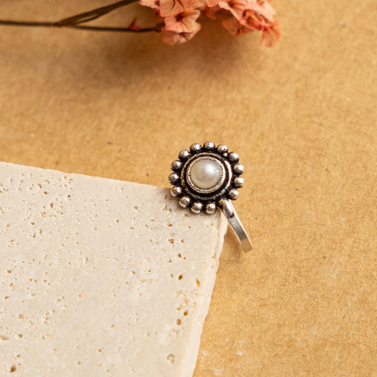 VEDIKA CLIP ON NOSE STUDS NS63