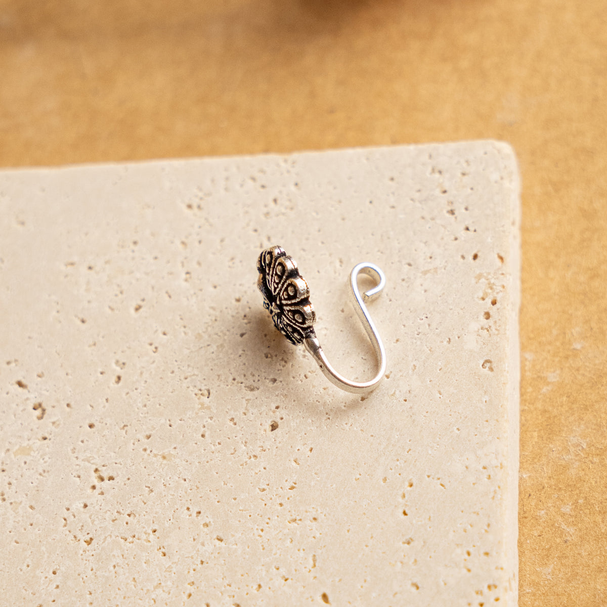 DAPHNE CLIP ON NOSE STUDS NS79