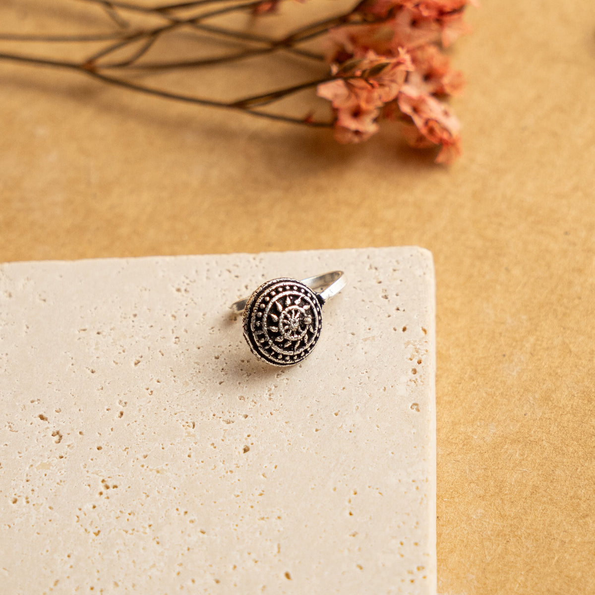 SANA CLIP ON NOSE STUDS NS73