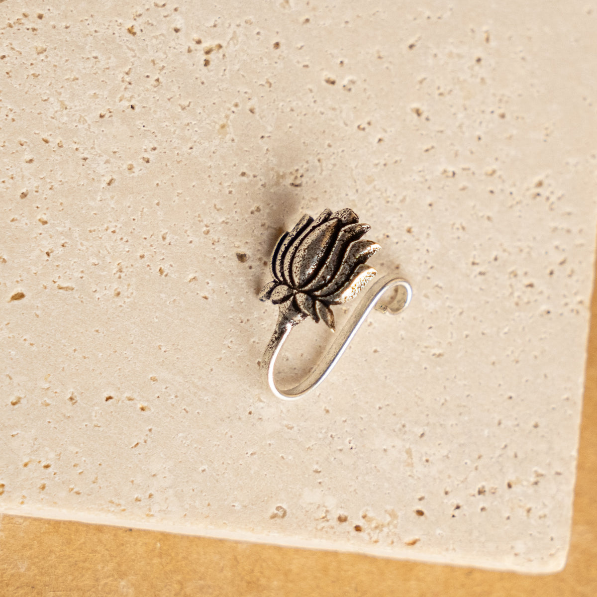 INAYA CLIP ON NOSE STUDS NS86