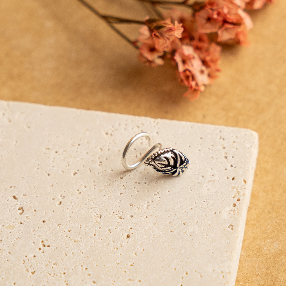 DHRITI PIERCED NOSE STUDS NS64