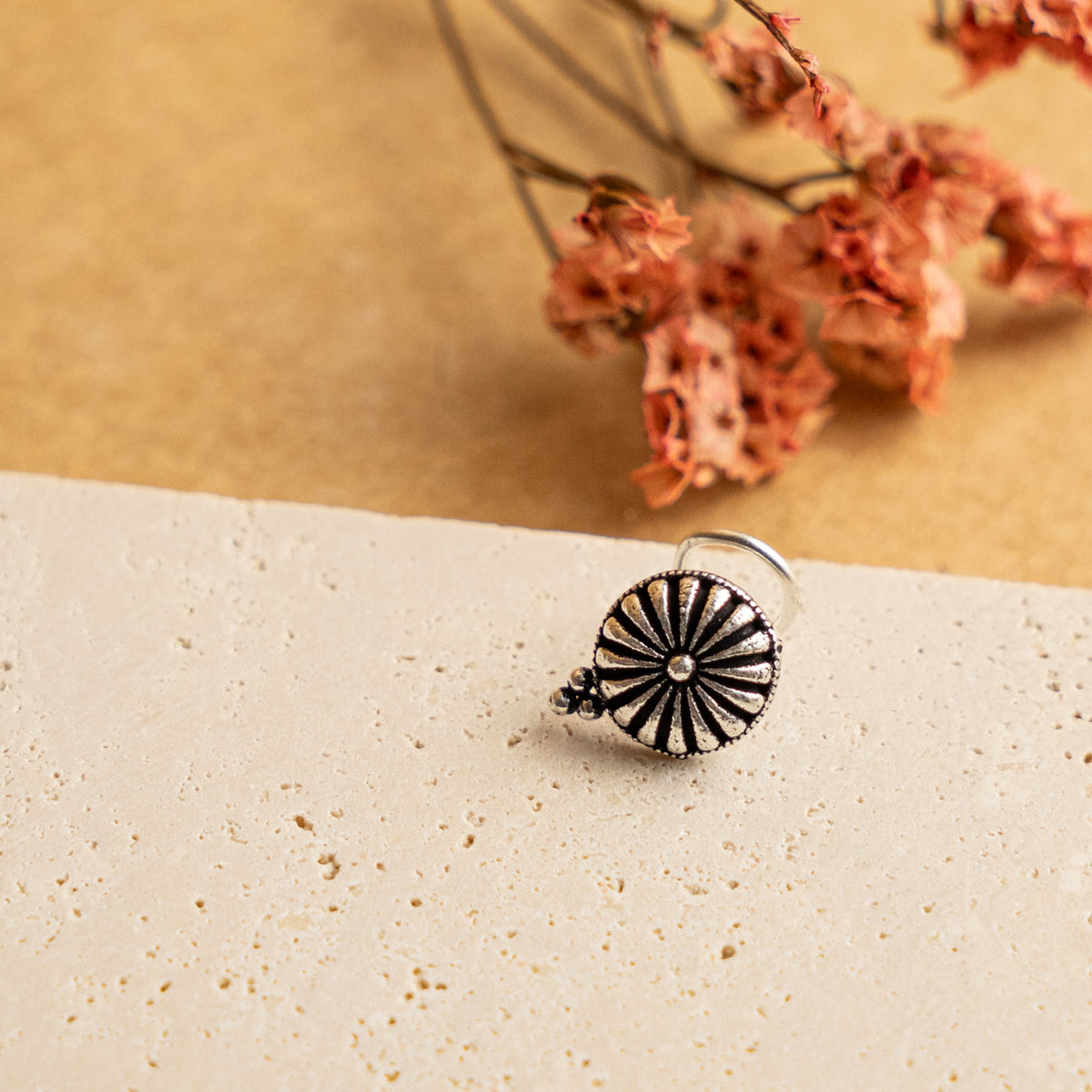 KYA PIERCED NOSE STUDS NS93