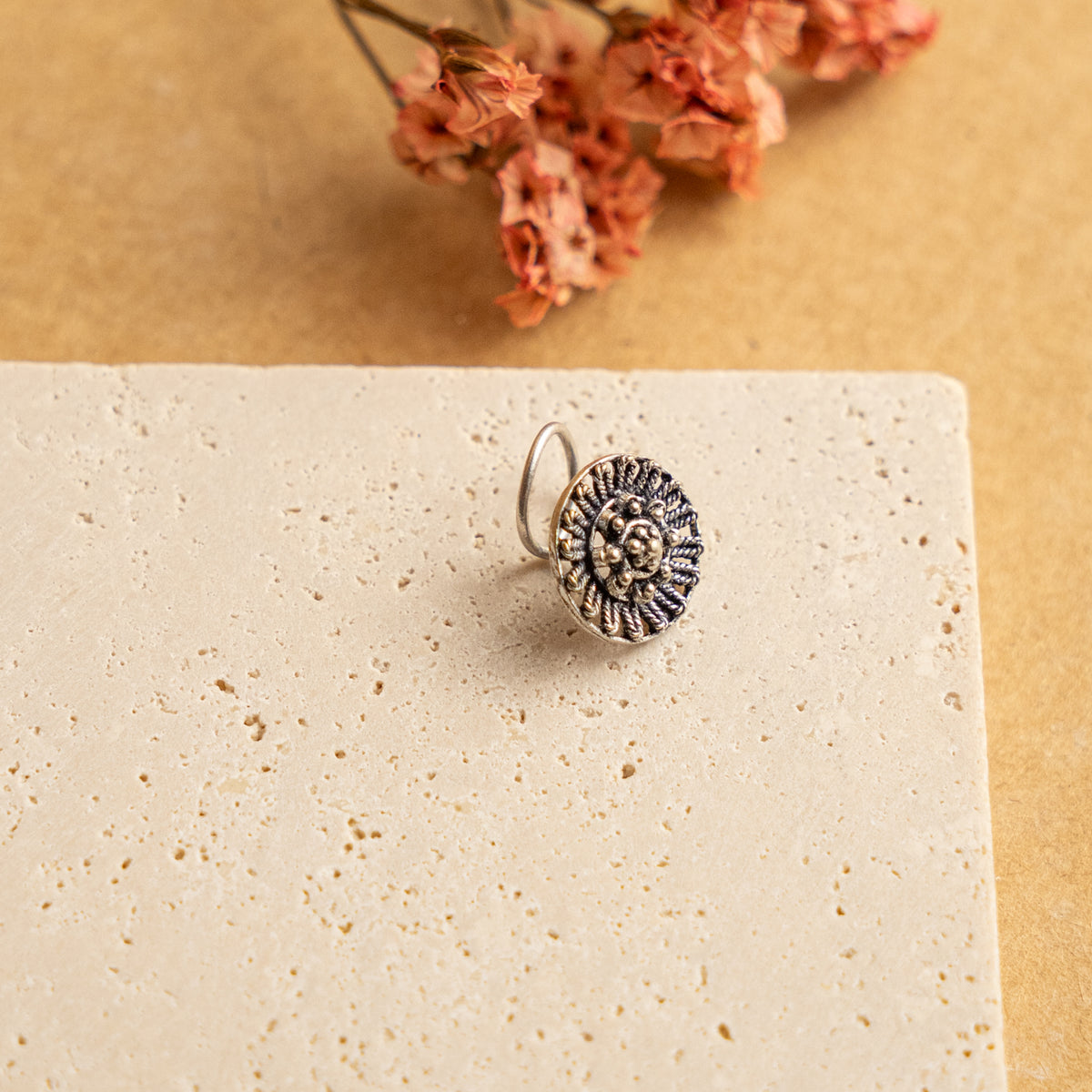 AINARA PIERCED NOSE STUDS NS94