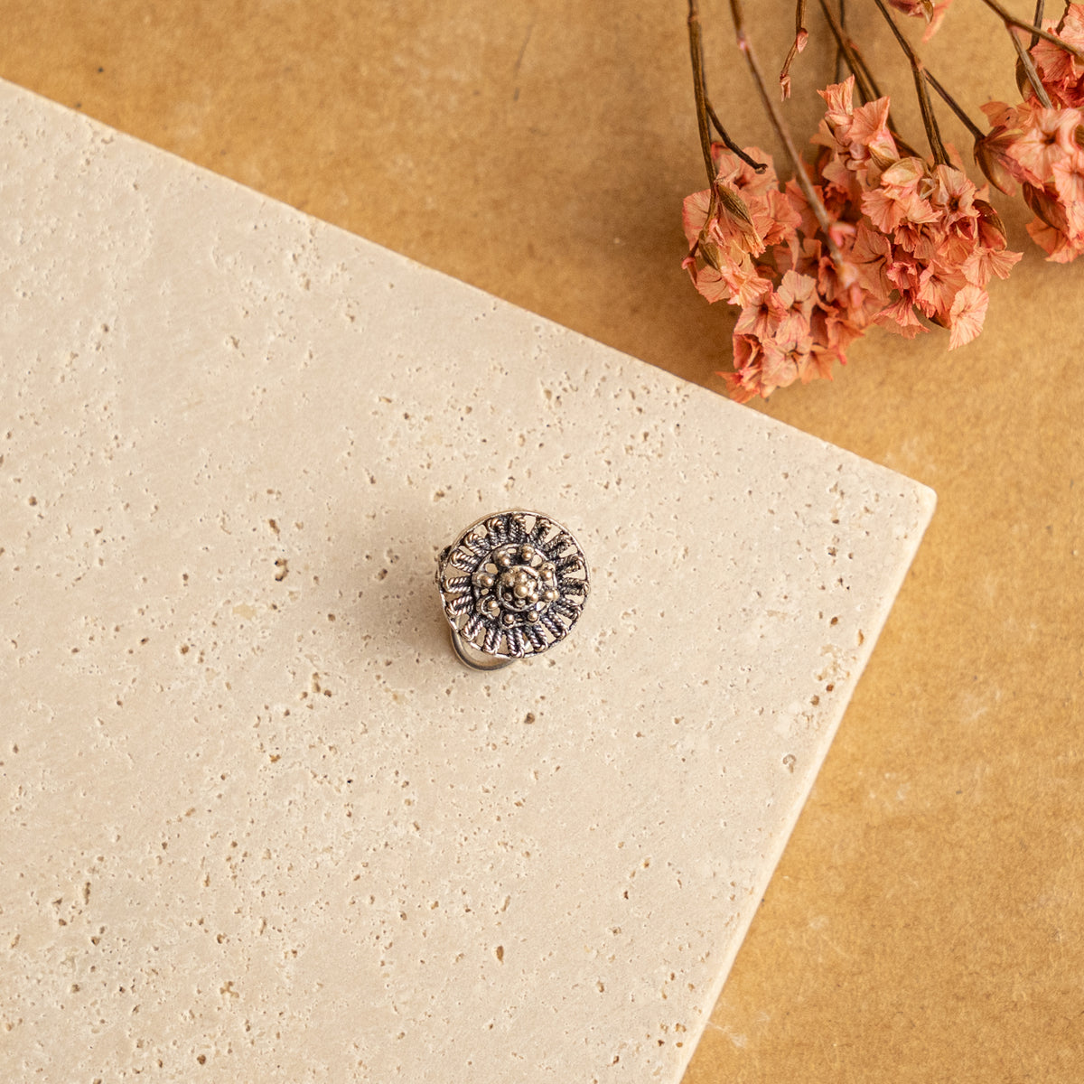 AINARA PIERCED NOSE STUDS NS94