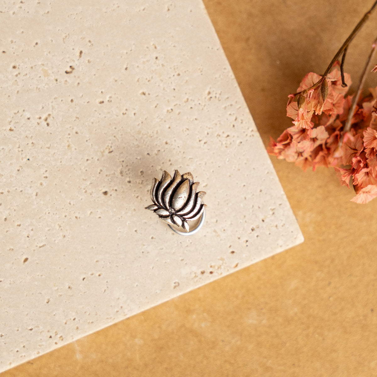 ELEANOR PIERCED NOSE STUDS NS77