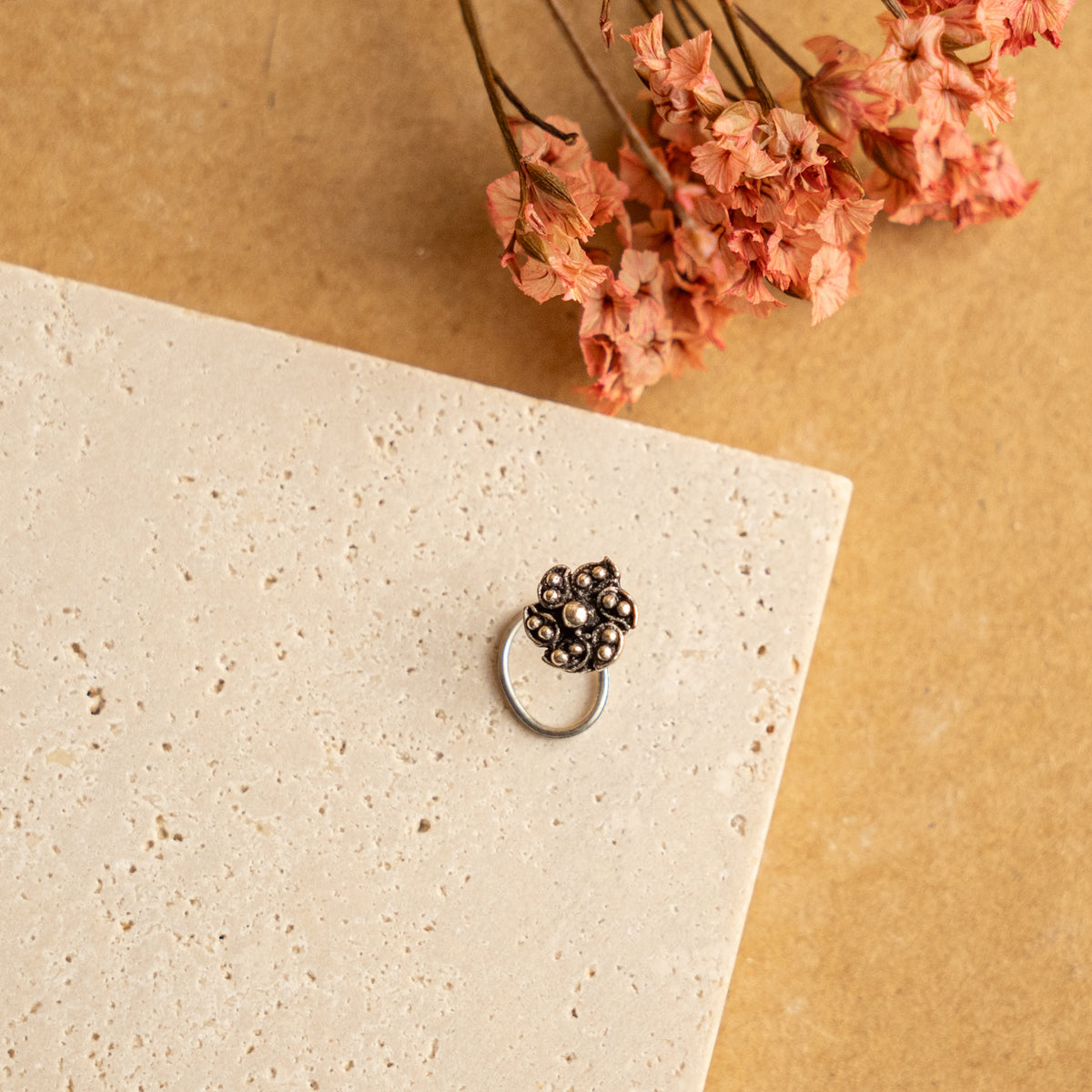 AVANI PIERCED NOSE STUDS NS92