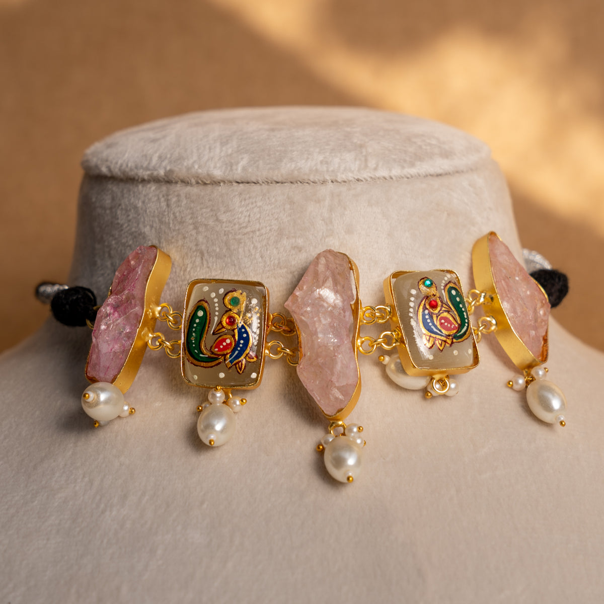 LIYA HANDMADE RAW STONE AND HAND PAINTED CHOKER WITH EARRINGS CH305
