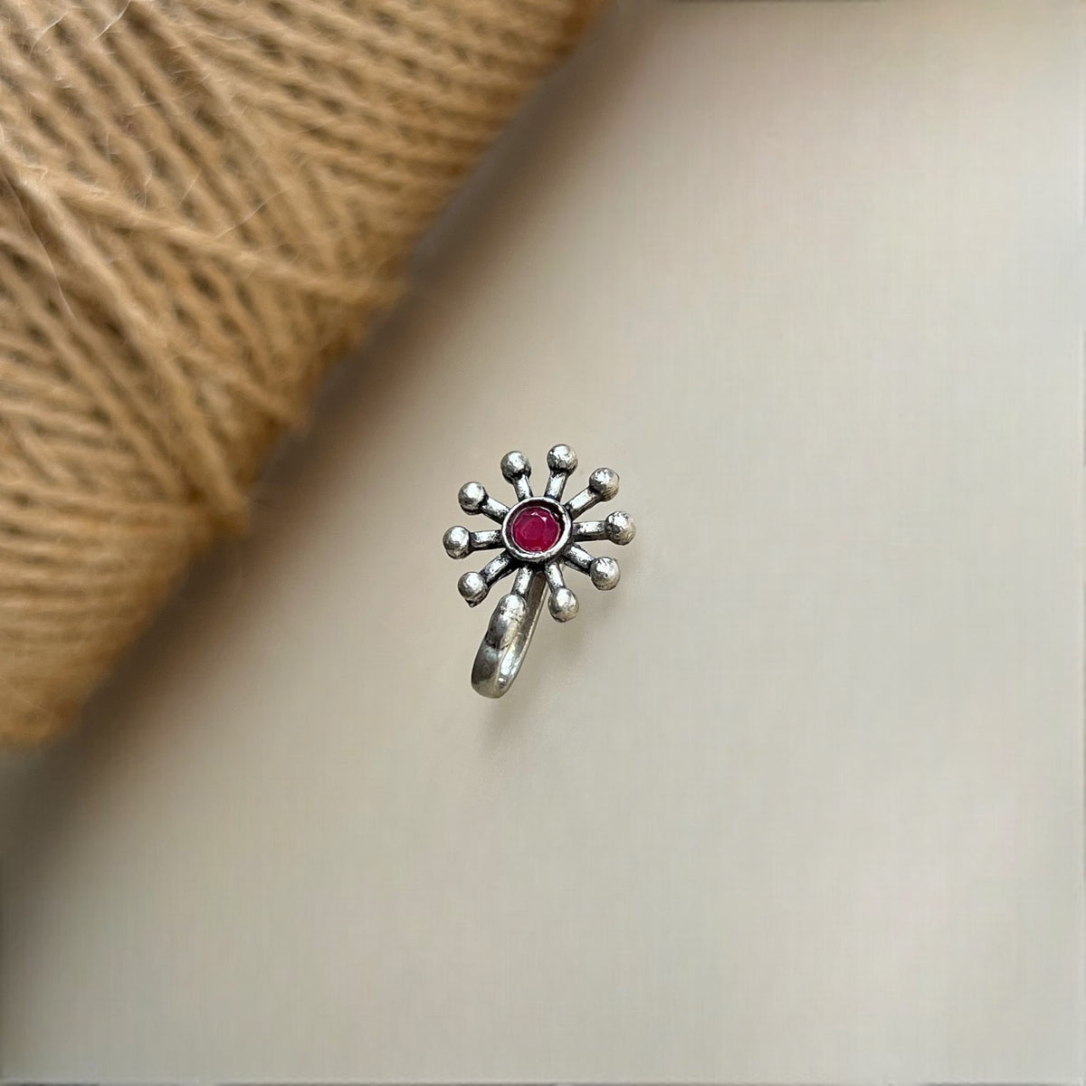 SINGLE SOLAR CLIP ON NOSE STUDS NS08