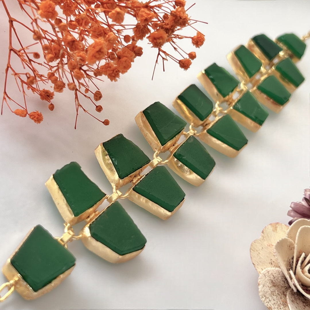 AVA 9 STONE SET HANDMADE HAND HAMMERED RAW STONE NECKPIECE LONG STONE SET WITH EARRING-NL239