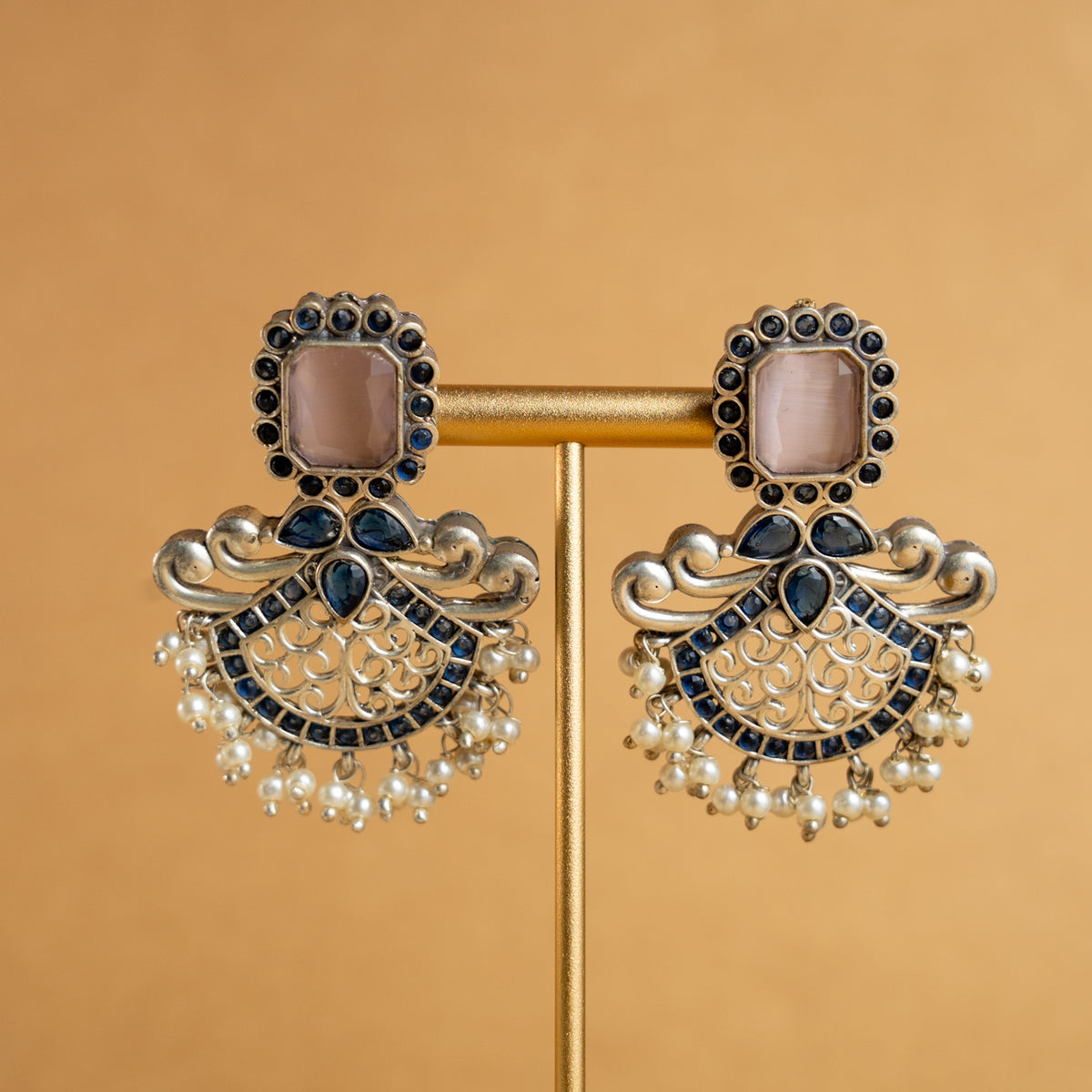 NIMISHA FAUX SILVER PREMIUM SEMI HANDMADE NECKLACE WITH EARRINGS NL126