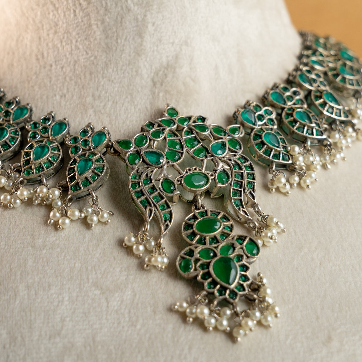 VARDHANA FAUX SILVER PREMIUM SEMI HANDMADE NECKLACE WITH EARRINGS NL127