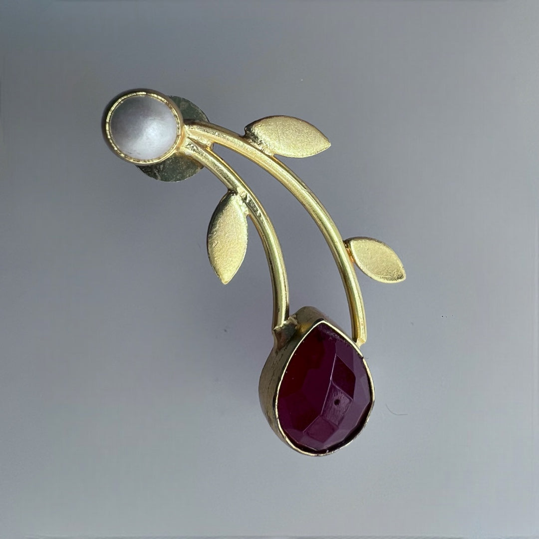 LEAFY PETAL SEMI HANDMADE MONOLISA GOLD WITH PEARL GOLD-TONED EARRINGS ER218