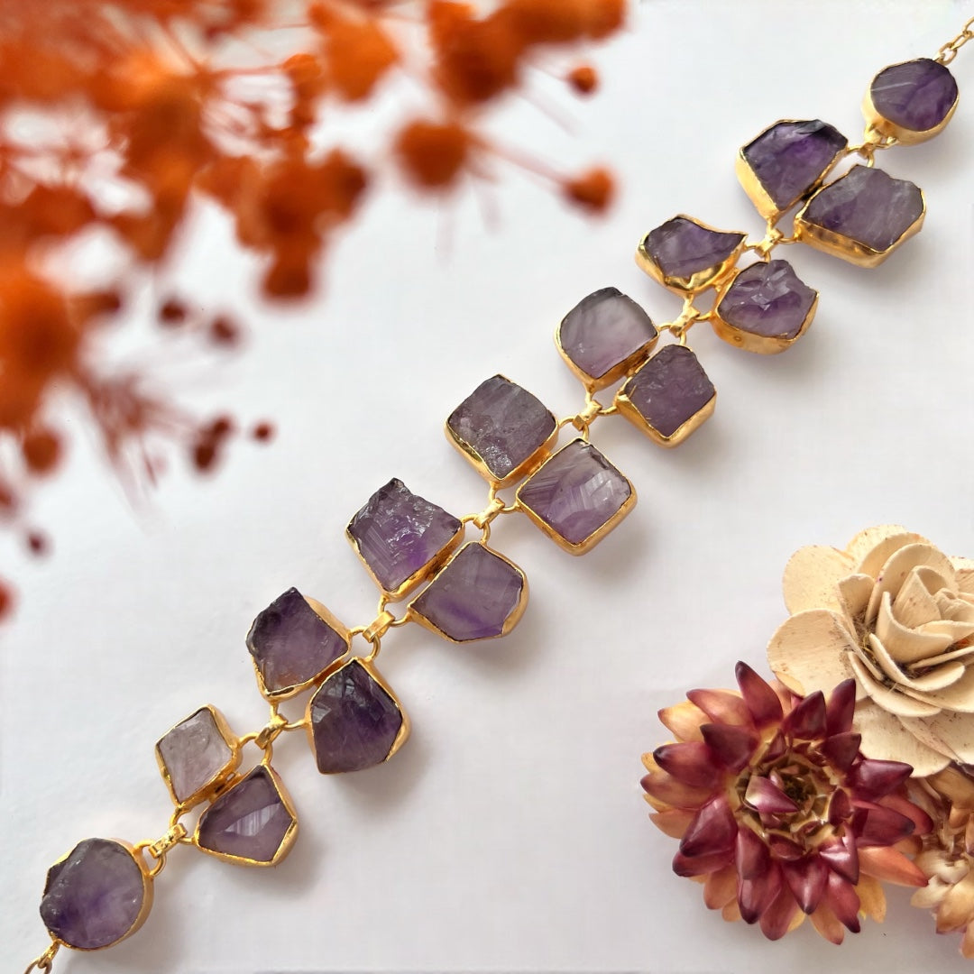 AVA 9 STONE SET HANDMADE HAND HAMMERED RAW STONE NECKPIECE LONG STONE SET WITH EARRING-NL239