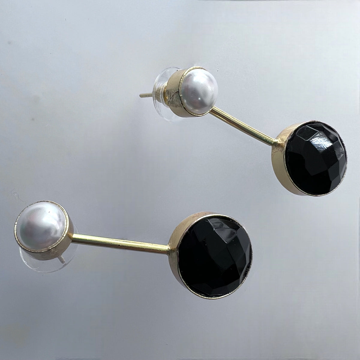 2 IN 1 CONVERTIBLE SEMI HANDMADE MONOLISA WITH PEARL EARRINGS ER219