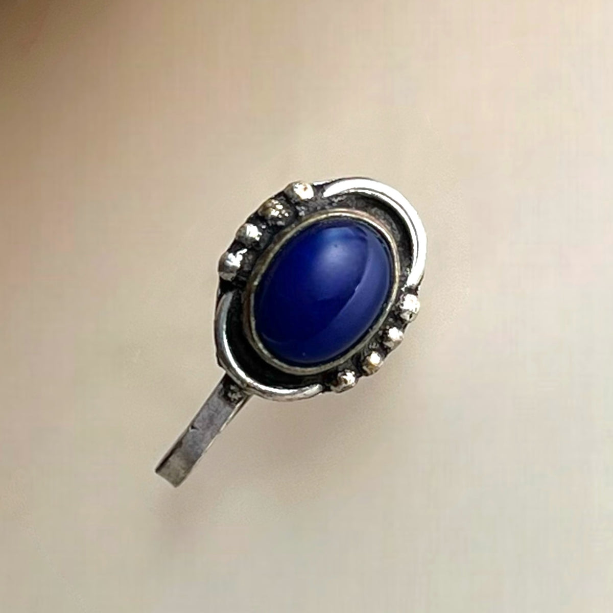 SWATY TWEET SEMI PRESICIOUS CLIP ON NOSE STUDS NS28