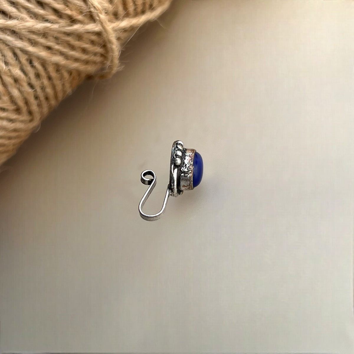 SWATY TWEET SEMI PRESICIOUS CLIP ON NOSE STUDS NS28