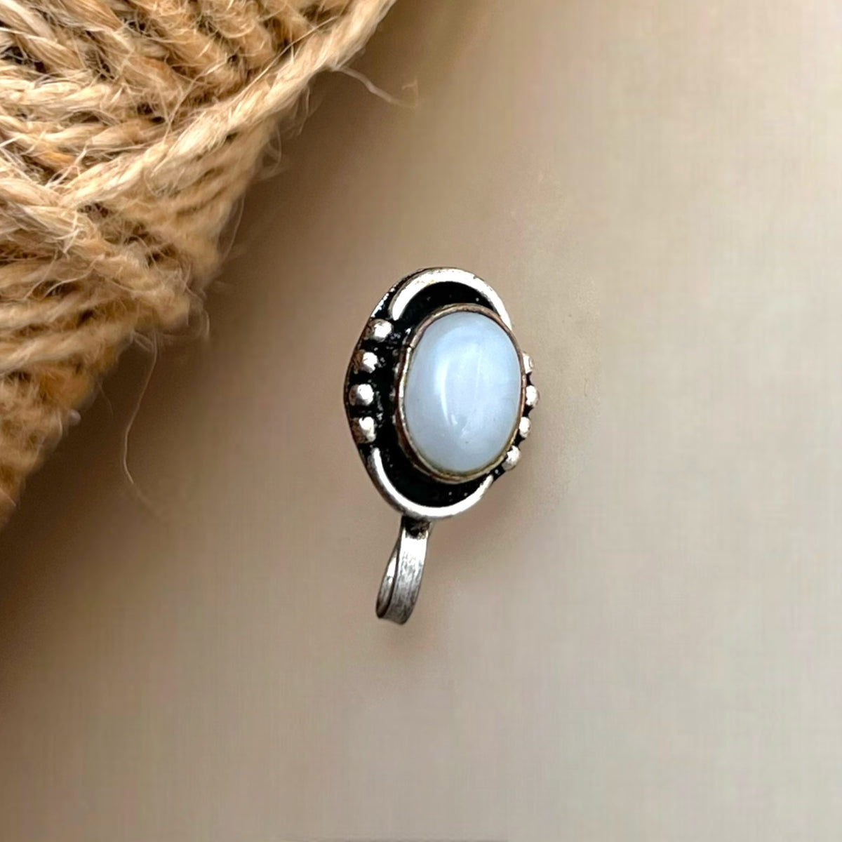 SWATY TWEET SEMI PRESICIOUS CLIP ON NOSE STUDS NS28