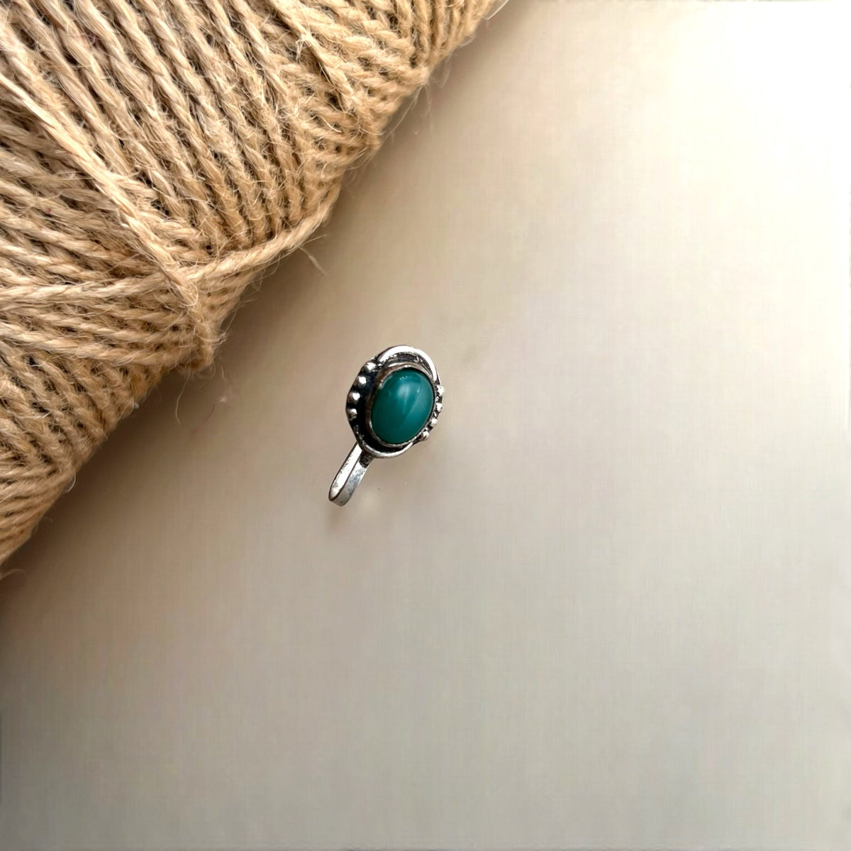 SWATY TWEET SEMI PRESICIOUS CLIP ON NOSE STUDS NS28