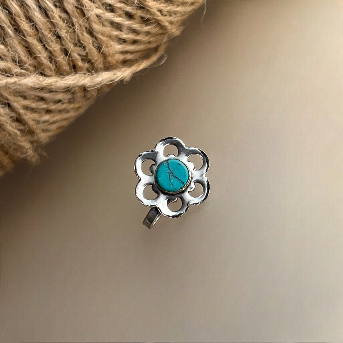 SUNNY FLORA CLIP ON NOSE STUDS NS30