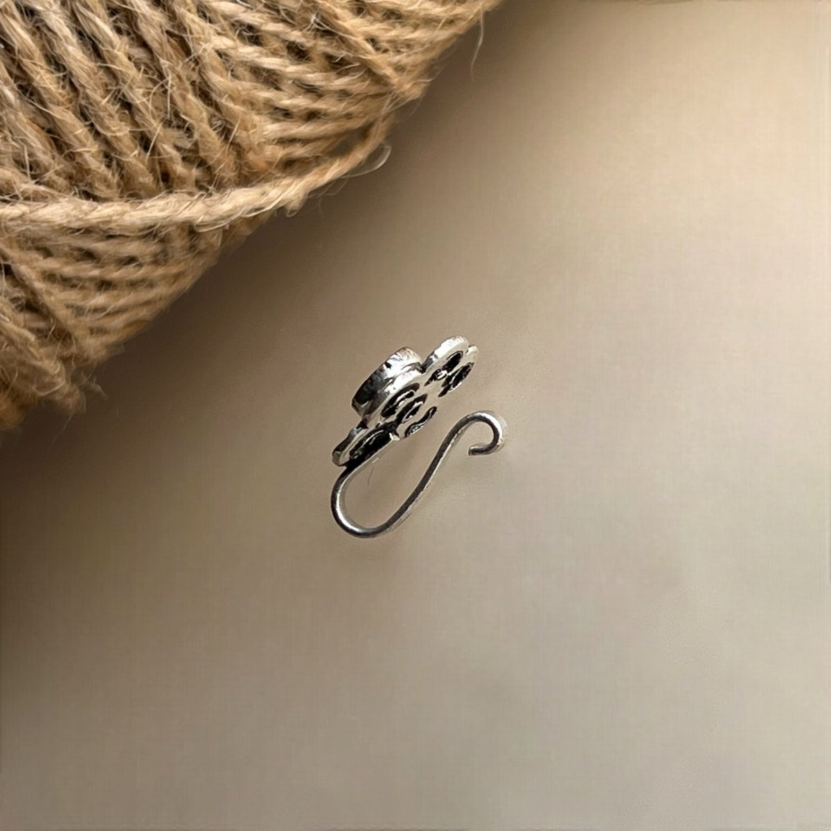 SUNNY FLORA CLIP ON NOSE STUDS NS30