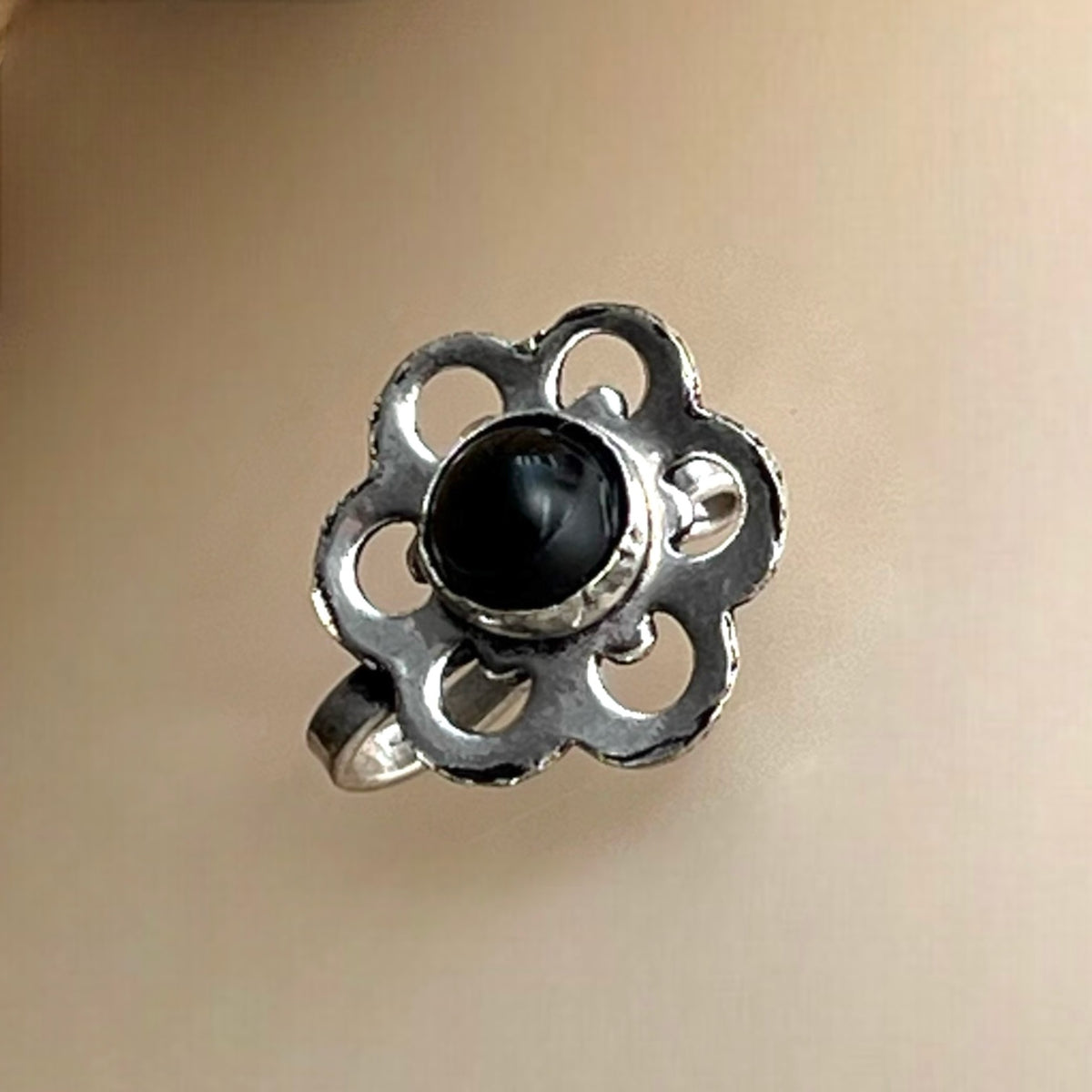 SUNNY FLORA CLIP ON NOSE STUDS NS30