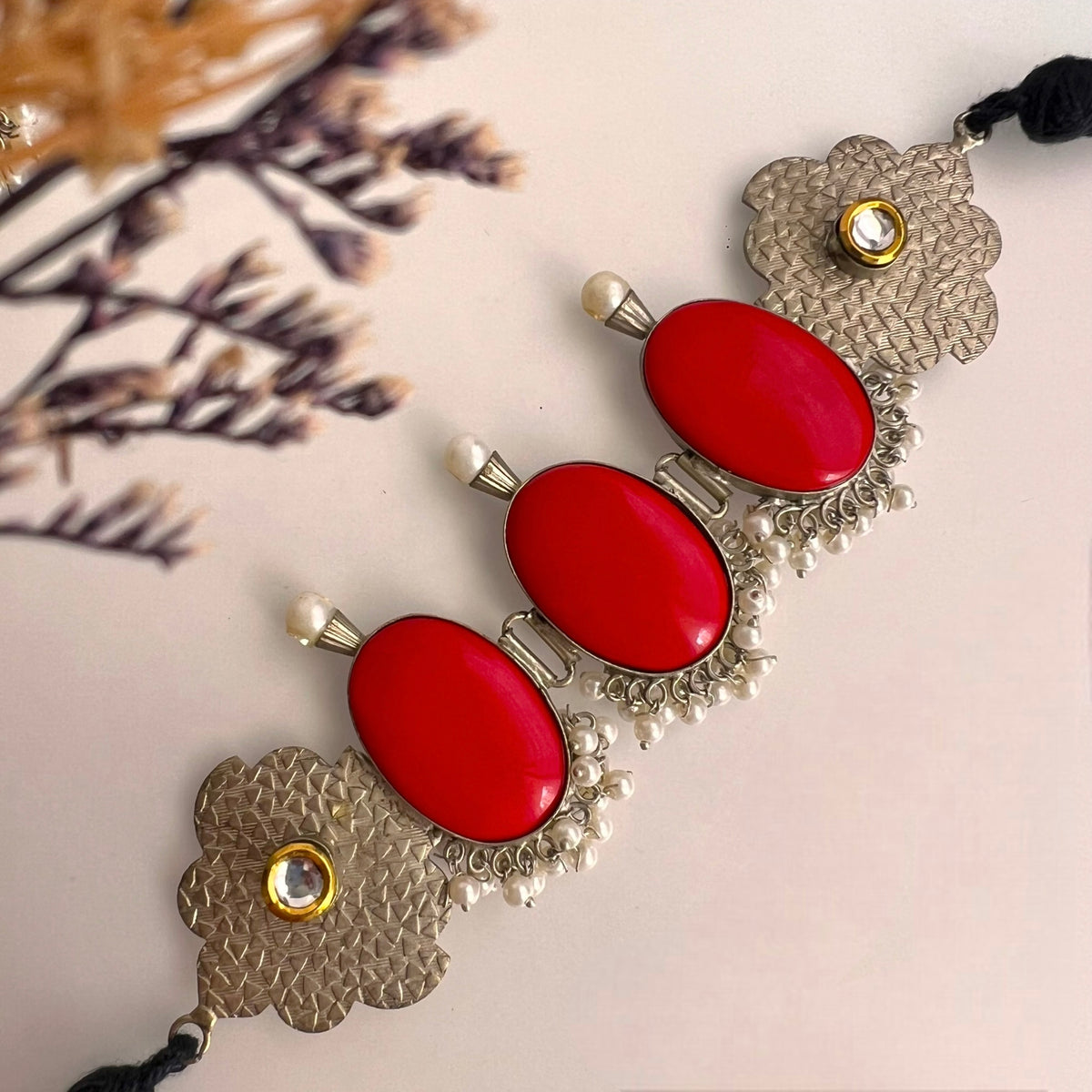 KATHIRA BIJOUX PREMIUM AND EXCLUSIVE HANDMADE CHOKER WITH EARRINGS CH60
