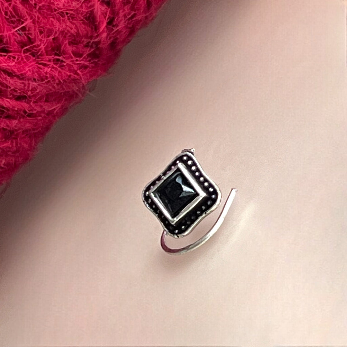 DHIHANA CLIP ON NOSE STUDS NS49