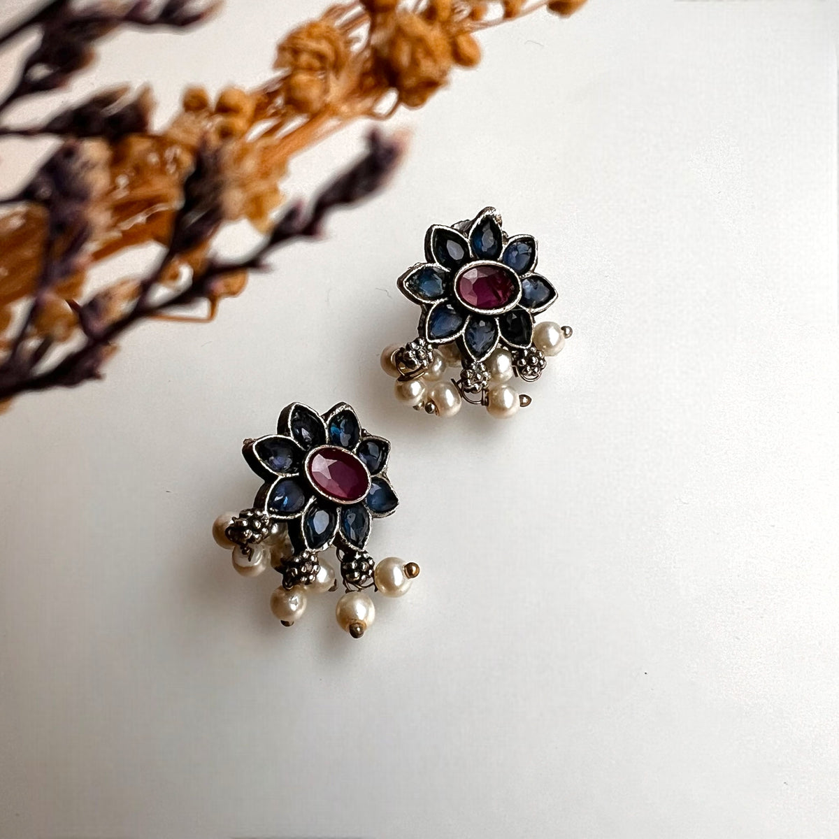 NIKKI BIJOUX  RAW AND RUSTIC SEMI HANDMADE CHOKER WITH EARRINGS CH96