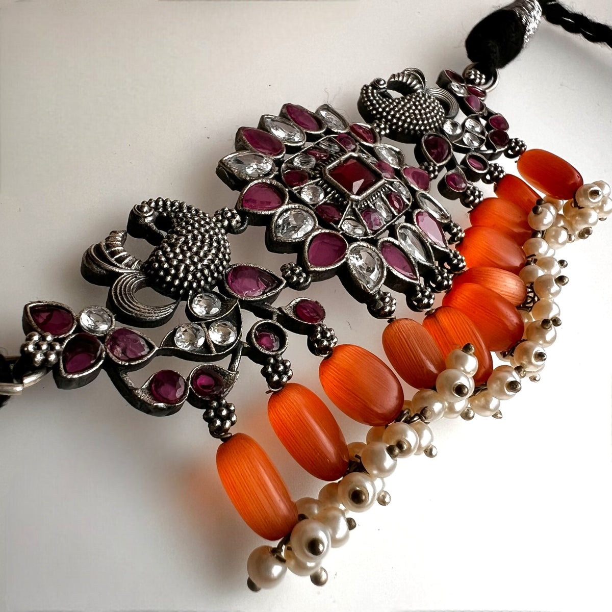 VINA BIJOUX PREMIUM AND EXCLUSIVE RAW AND RUSTIC SEMI HANDMADE CHOKER WITH EARRINGS CH100