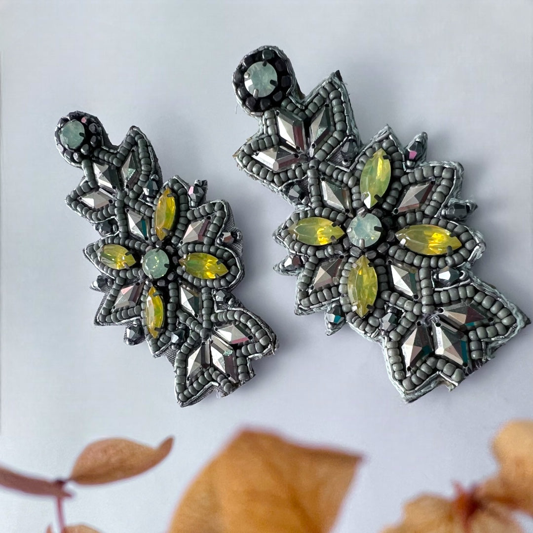 BEAD BLOSSOM FABRIC AND BEADS HANDMADE EARRING ER477