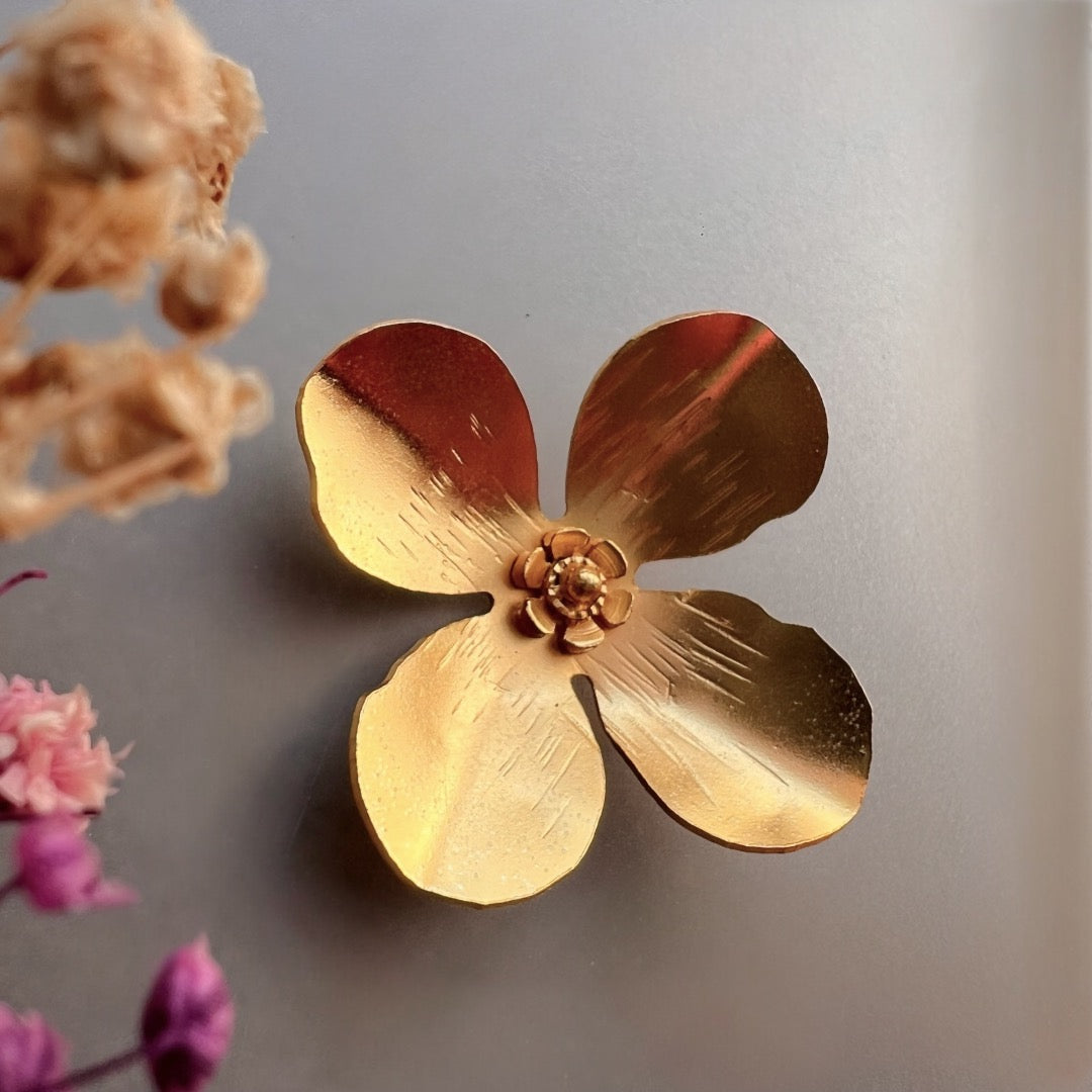 MALAR GOLD TONED HANDMADE AND HAND HAMMERED PREMIUM EARRING ER628