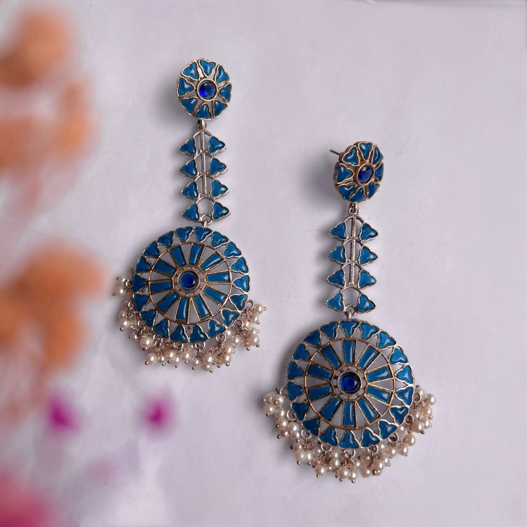 SHAHANA SILVER LOOK ALIKE RAW AND RUSTIC ANTIQUE SEMI HANDMADE EARRINGS ER636