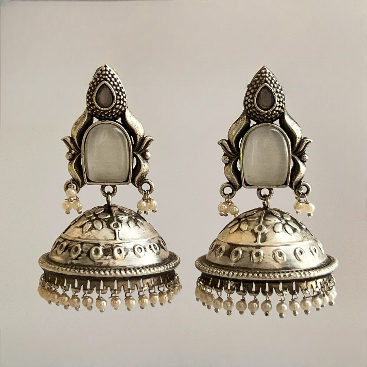 QUINCY SILVER LOOK ALIKE  HANDMADE JHUMKA ER529