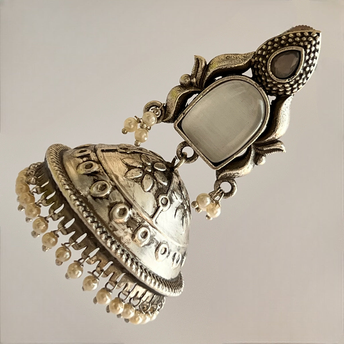 QUINCY SILVER LOOK ALIKE  HANDMADE JHUMKA ER529