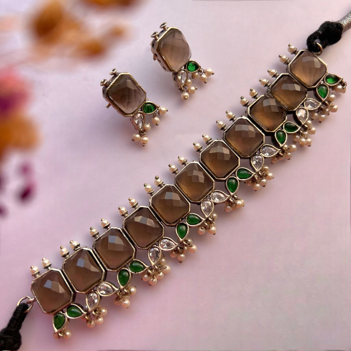 DHRITI SILVER LOOK ALIKE AND RUSTIC FINISH CHOKER WITH EARRINGS CH491