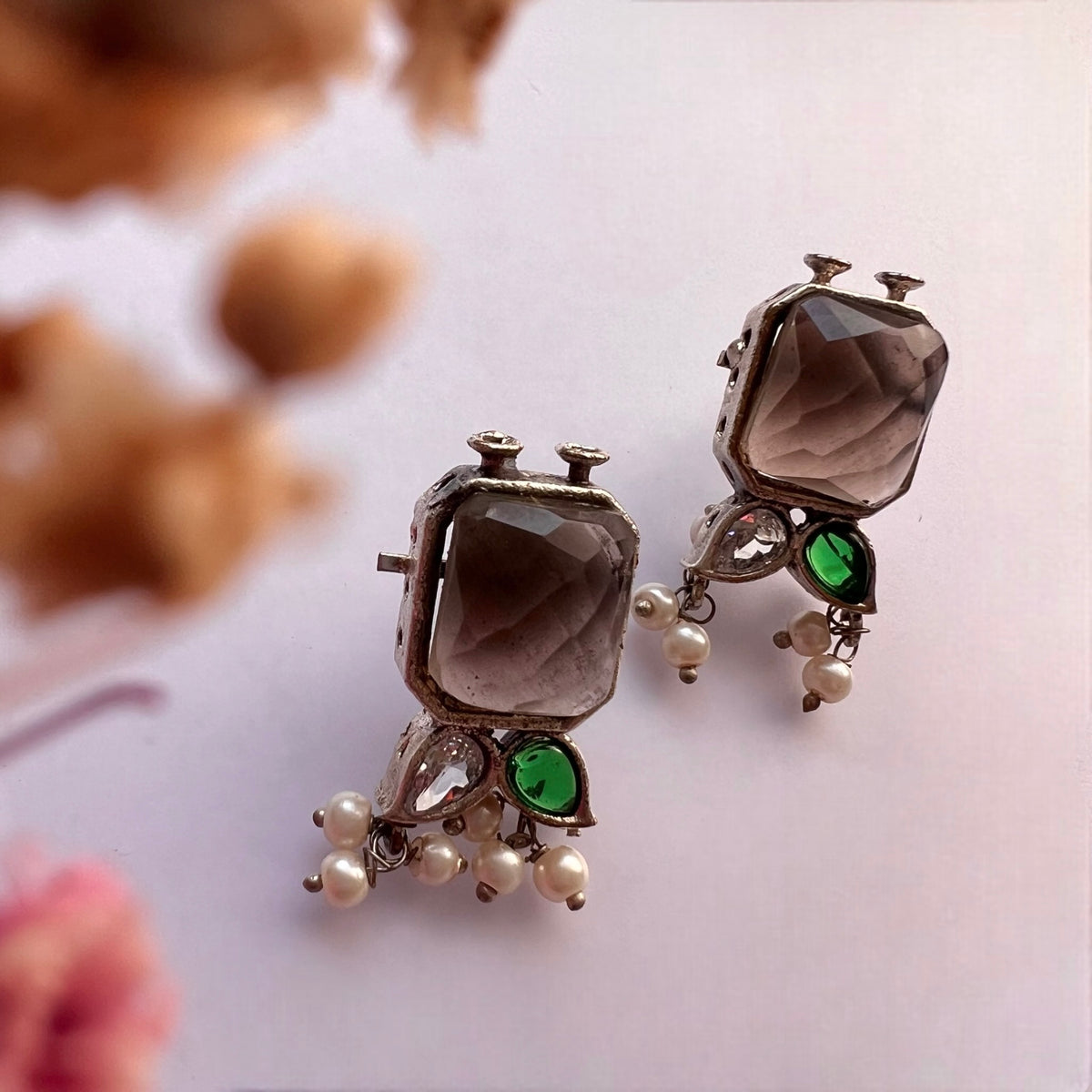 DHRITI SILVER LOOK ALIKE AND RUSTIC FINISH CHOKER WITH EARRINGS CH491