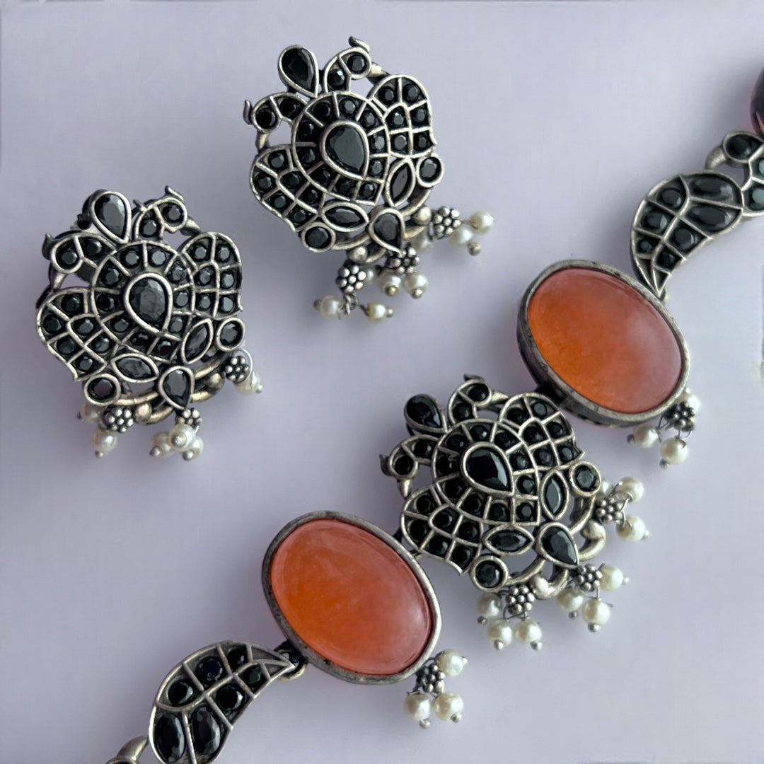 NARUMUGAIYA BIJOUX PREMIUM AND EXCLUSIVE RUSTIC HANDMADE CHOKER WITH EARRINGS CH300