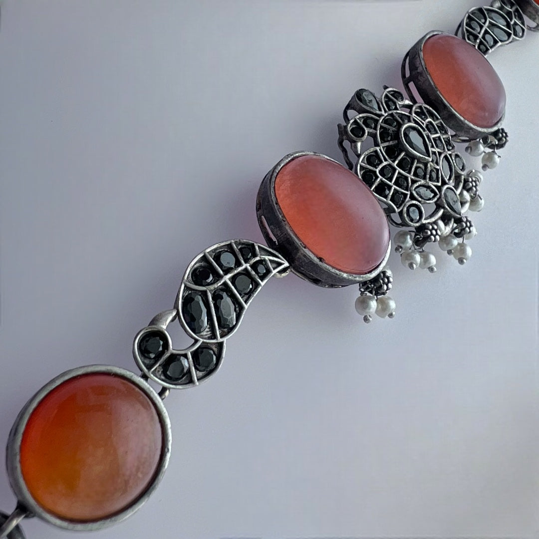 NARUMUGAIYA BIJOUX PREMIUM AND EXCLUSIVE RUSTIC HANDMADE CHOKER WITH EARRINGS CH300