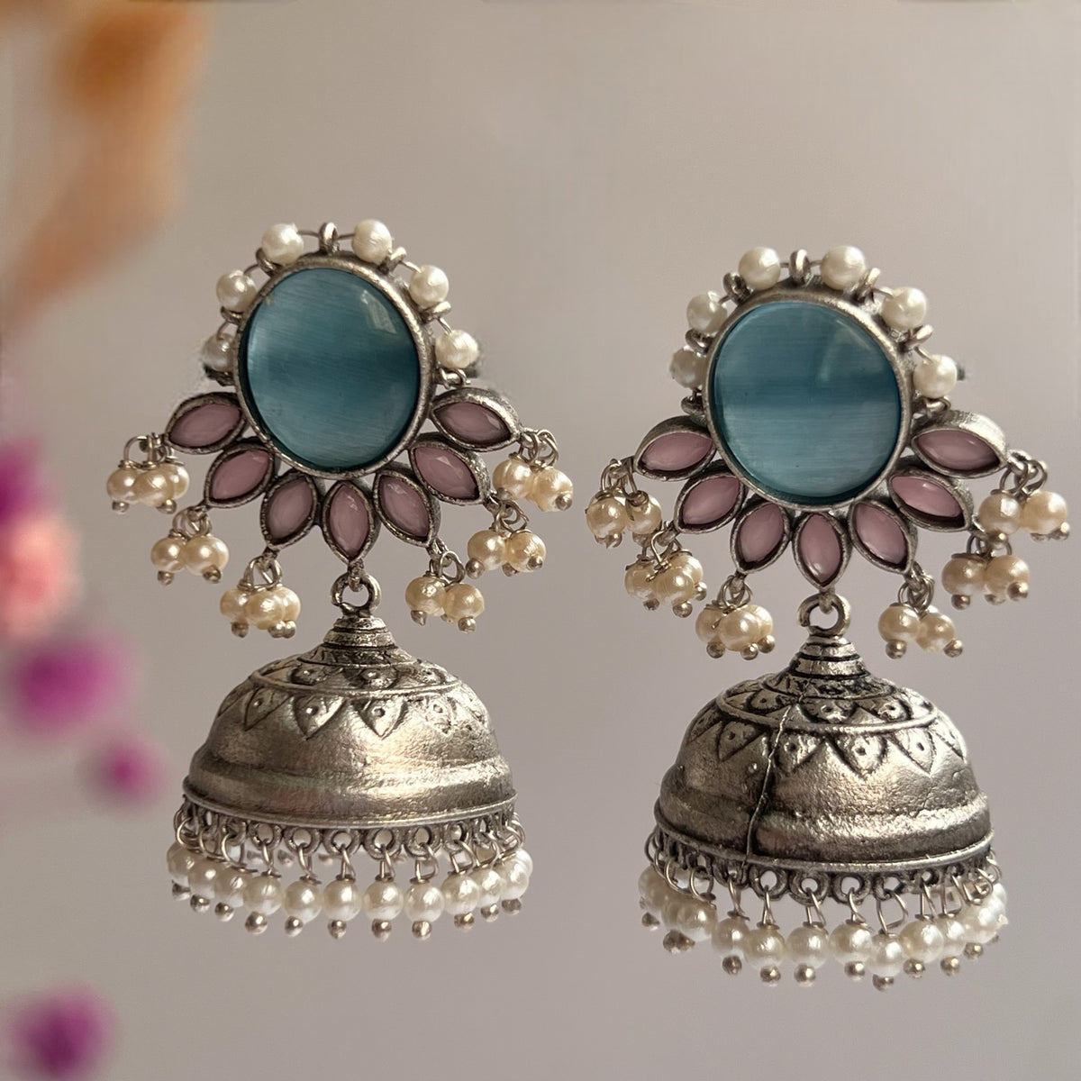 NIRU SILVER LOOK ALIKE RAW AND RUSTIC ANTIQUE EARRINGS ER640